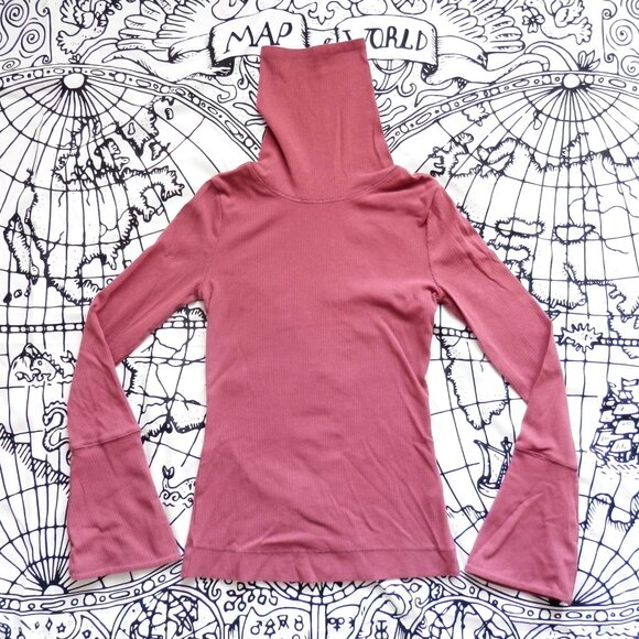 Free People || Sydney Layering Top Ribbed Turtleneck - Picture 2 of 7